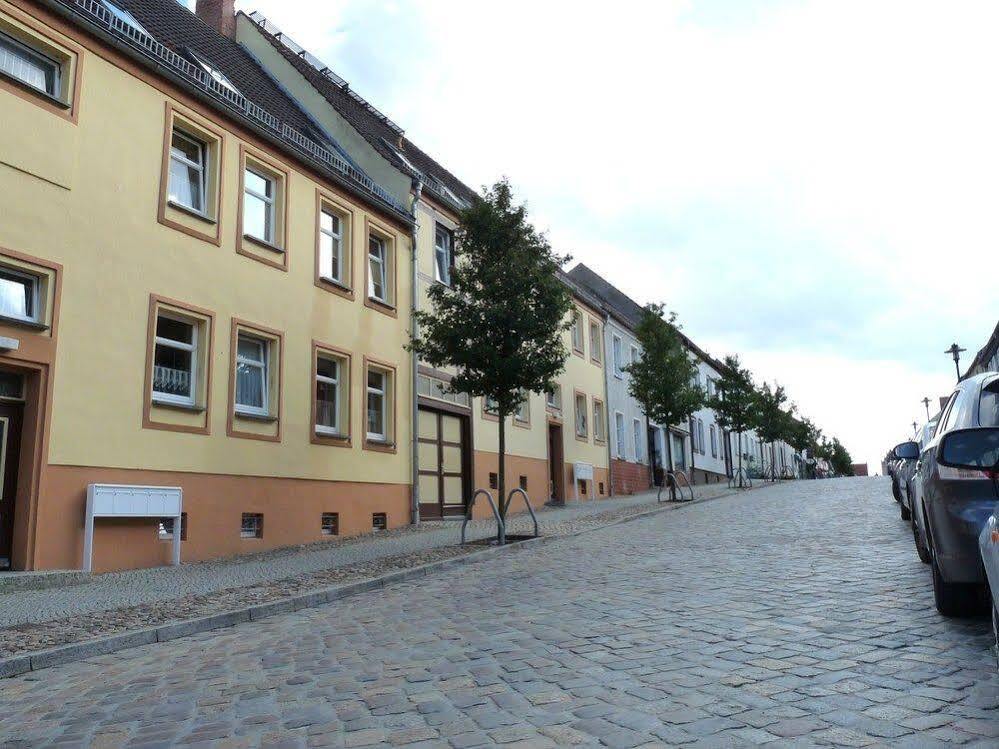 Hotel Garni "Zum Eichwerder" Templin Kültér fotó